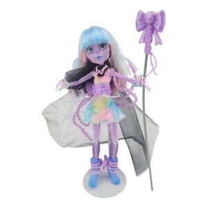 Monster High Haunted Student Spirits River Styxx doll 2014 w/ Fangtablous Scythe